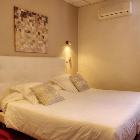 Logis Hotel Restaurant De Provence Orange  Luaran gambar