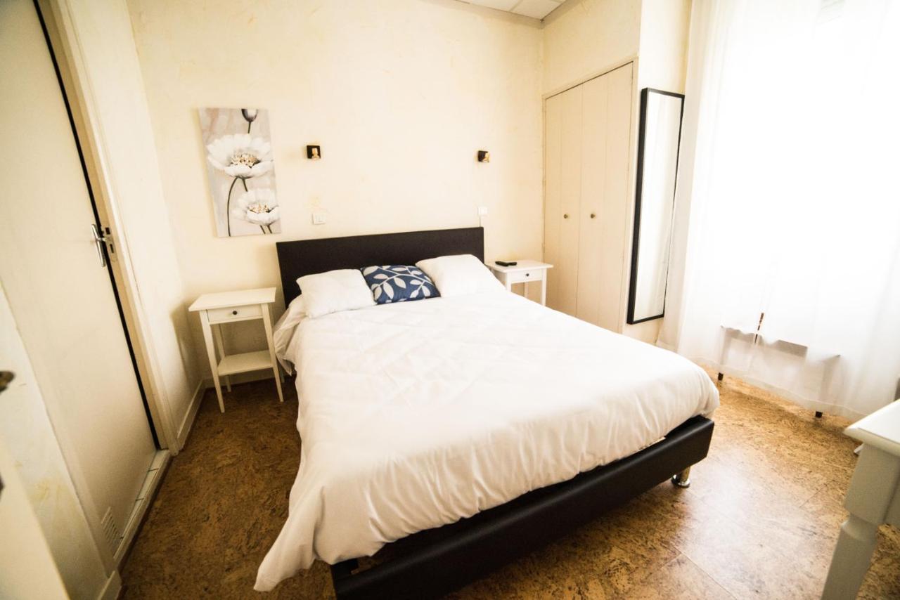 Logis Hotel Restaurant De Provence Orange  Luaran gambar